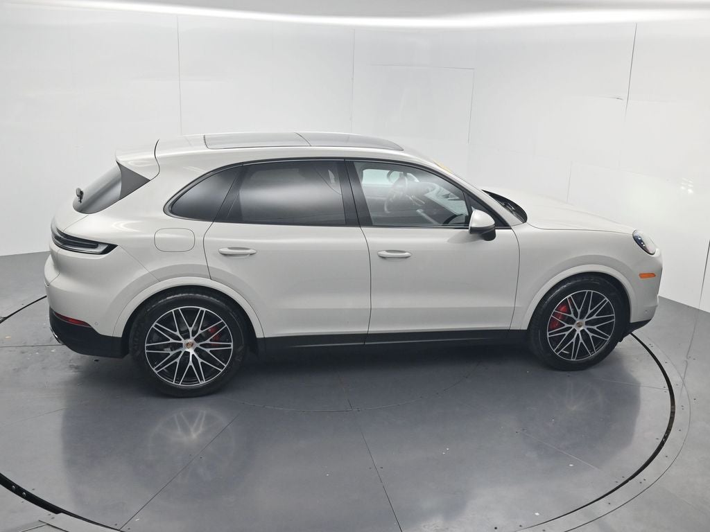 2025 Porsche Cayenne S