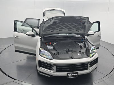 2025 Porsche Cayenne S
