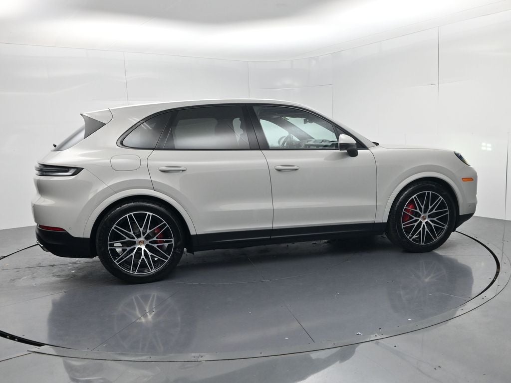 2025 Porsche Cayenne S
