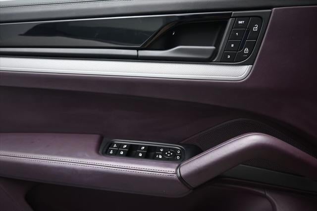 2025 Porsche Cayenne S