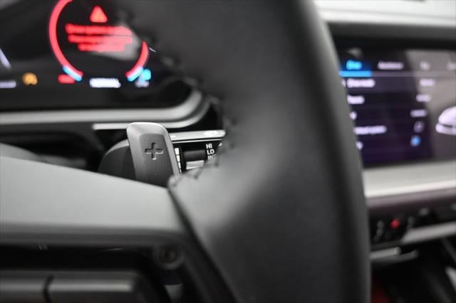 2025 Porsche Cayenne S