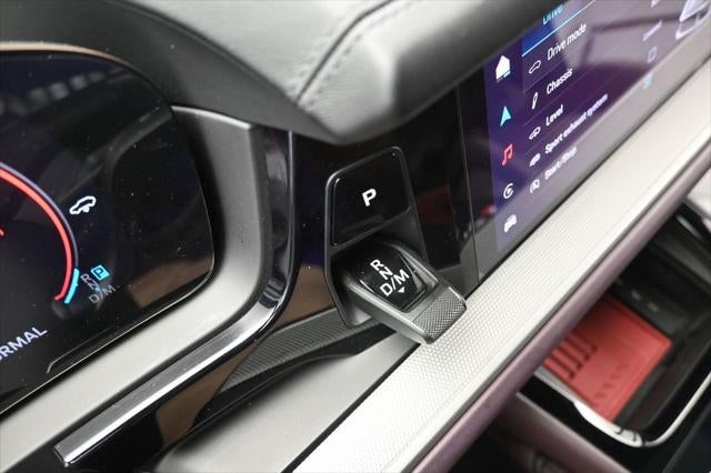 2025 Porsche Cayenne S