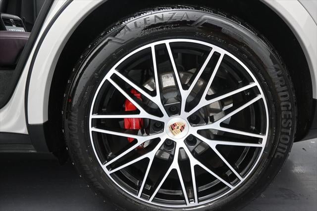 2025 Porsche Cayenne S