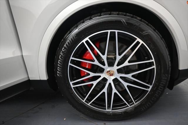 2025 Porsche Cayenne S