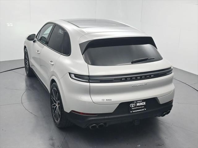 2025 Porsche Cayenne S