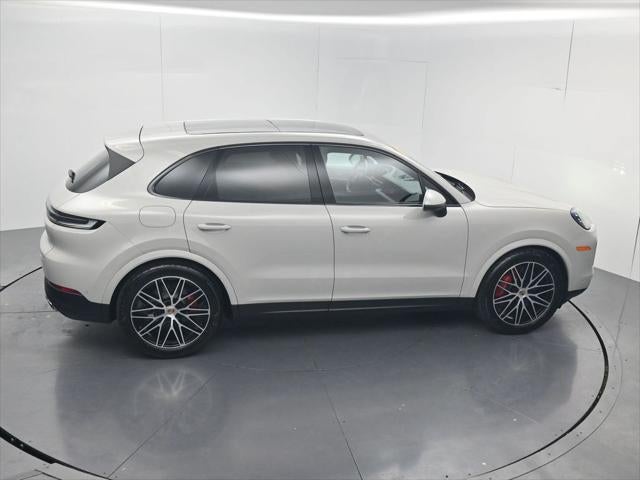 2025 Porsche Cayenne S