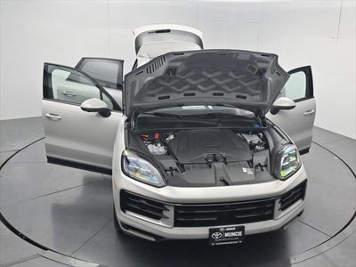 2025 Porsche Cayenne S
