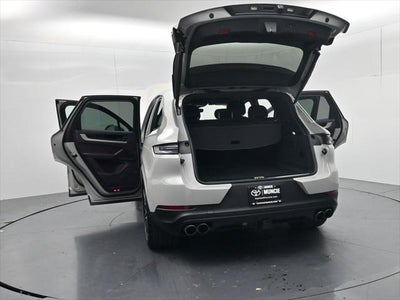 2025 Porsche Cayenne S