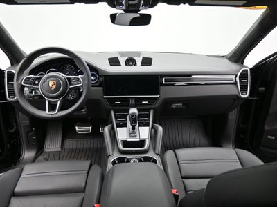 2022 Porsche Cayenne Coupe GTS