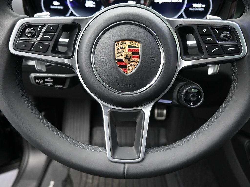 2022 Porsche Cayenne Coupe GTS