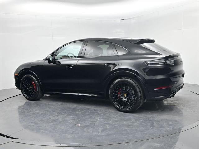 2022 Porsche Cayenne Coupe GTS