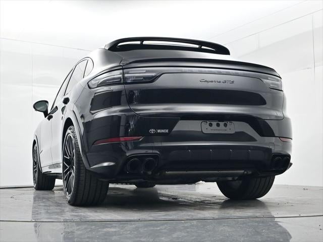 2022 Porsche Cayenne Coupe GTS