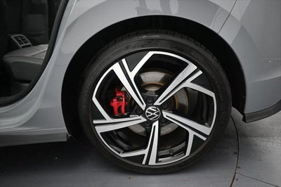 2024 Volkswagen Golf GTI 2.0T SE