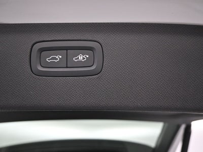 2025 Volvo XC90 B5 Plus 2025.5