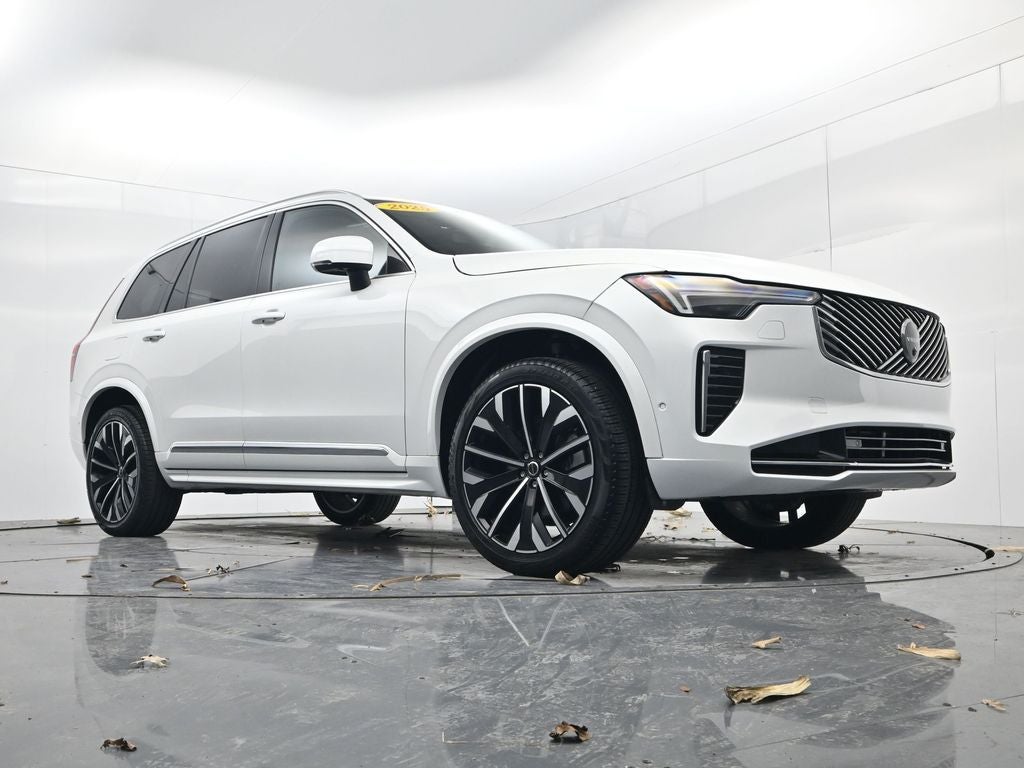 2025 Volvo XC90 B5 Plus 2025.5