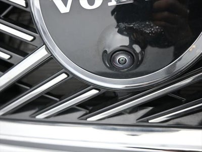 2025 Volvo XC90 B5 Plus 2025.5