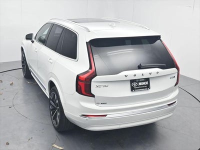 2025 Volvo XC90 B5 Plus 2025.5