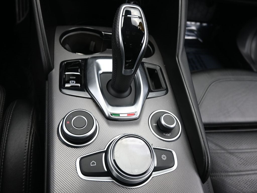 2021 Alfa Romeo Giulia Ti Sport