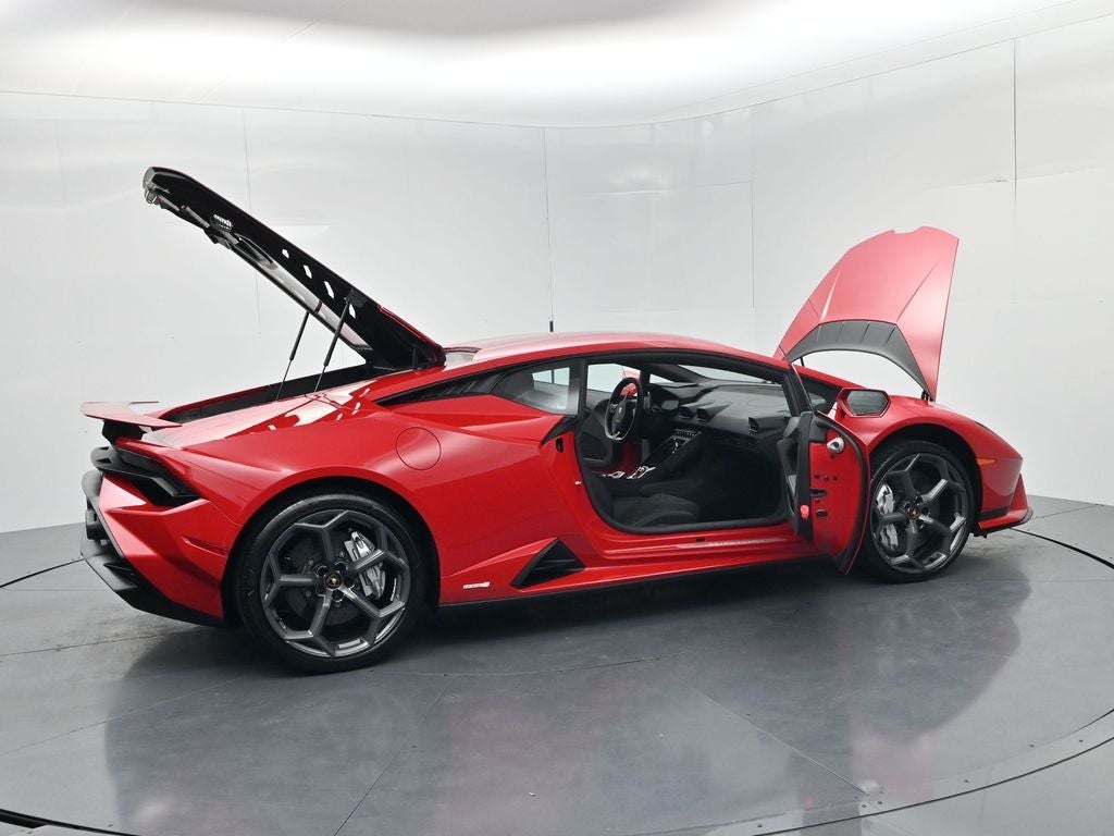 2023 Lamborghini Huracan Tecnica