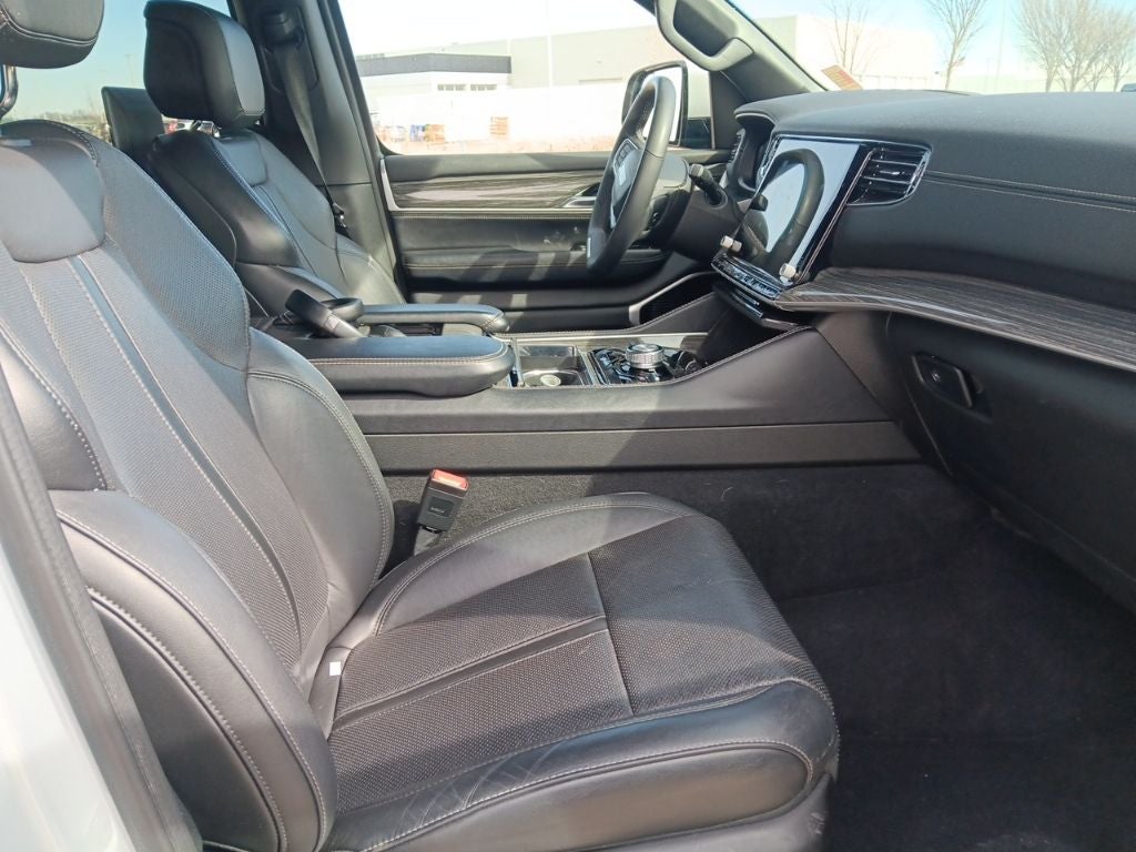 2022 Jeep Wagoneer Series III