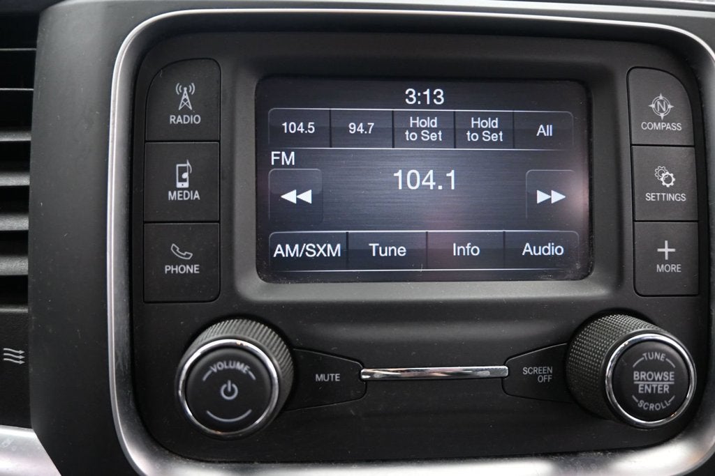 2022 RAM 1500 Classic SLT