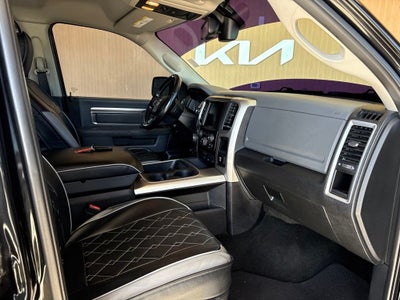 2015 RAM 1500 SLT