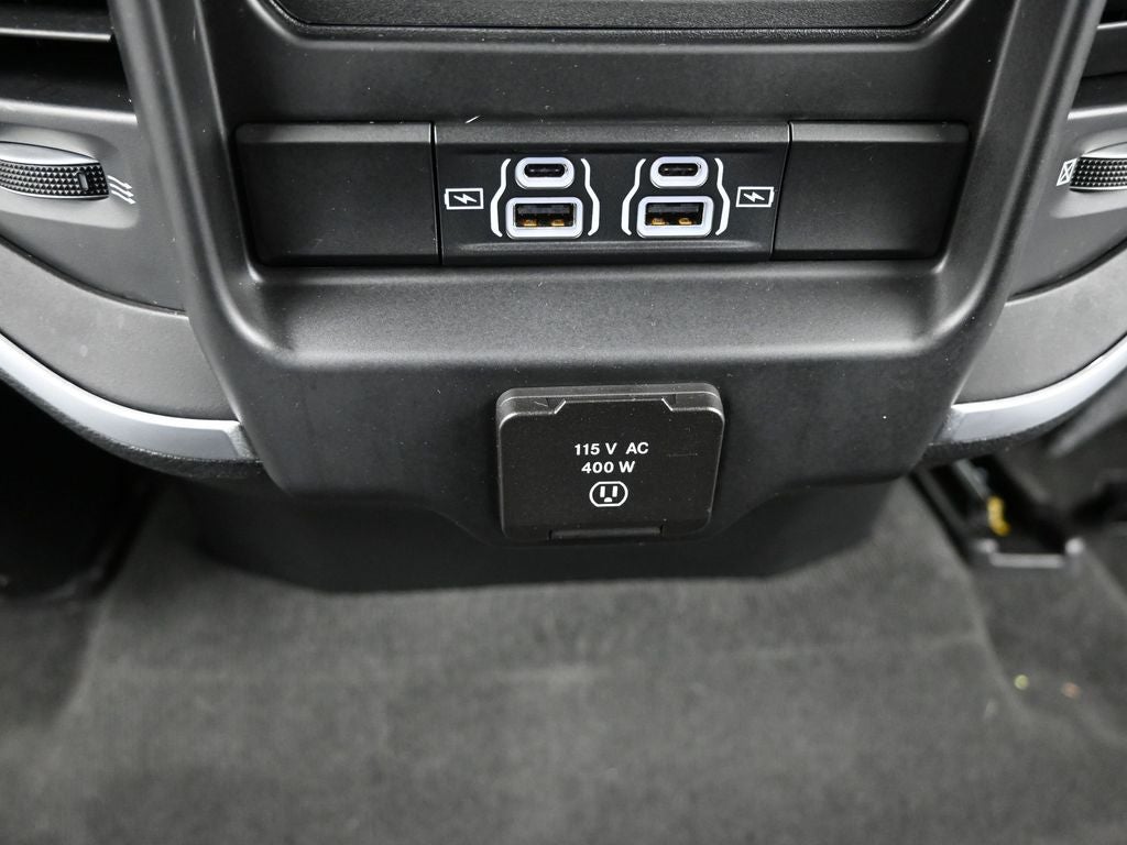 2021 RAM 1500 Big Horn/Lone Star Black Widow Package