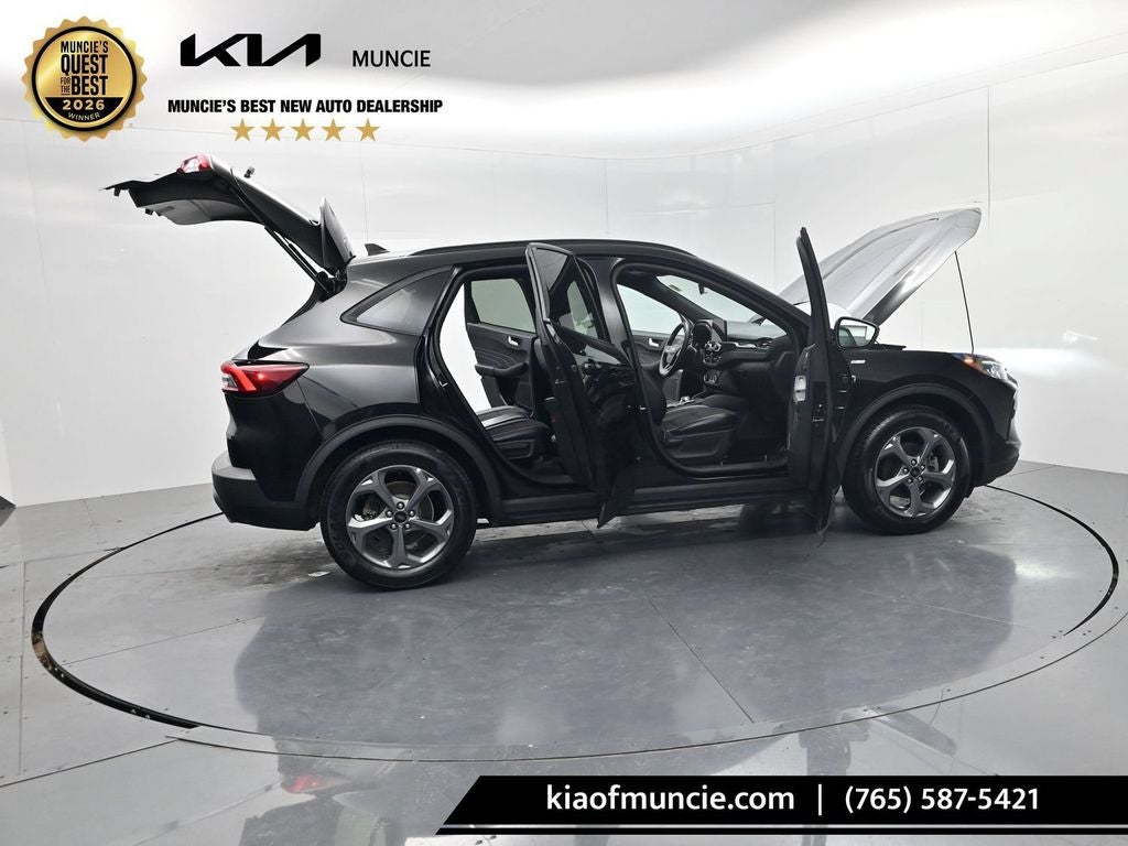 2025 Ford Escape ST-Line
