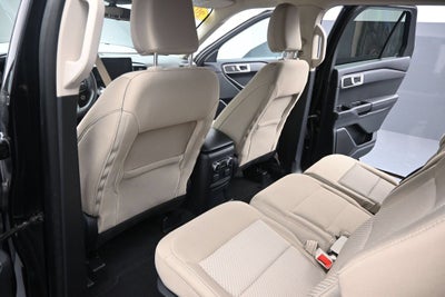 2023 Ford Explorer Base