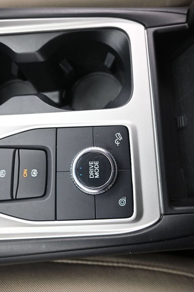 2023 Ford Explorer Base