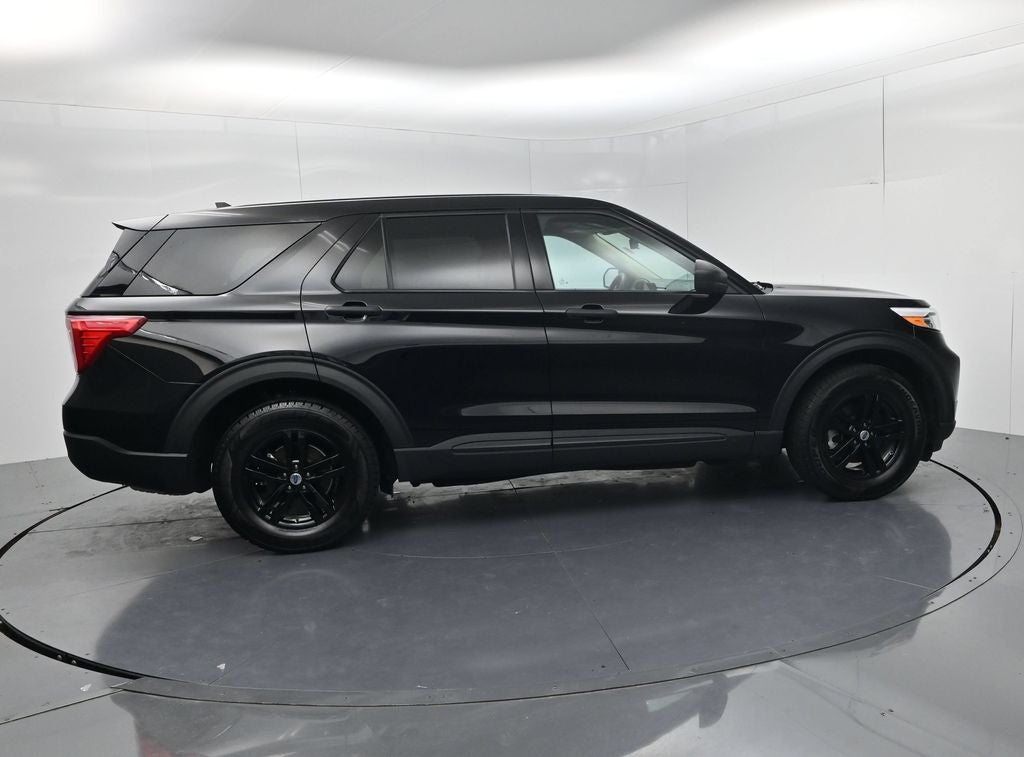 2023 Ford Explorer Base