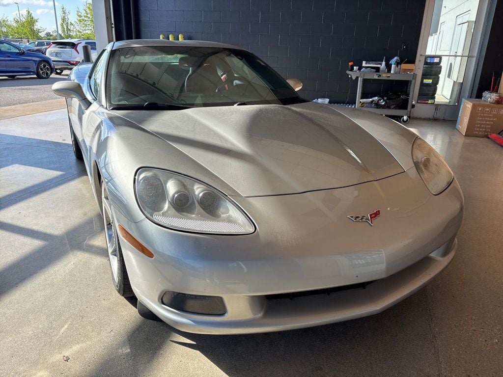 2005 Chevrolet Corvette Base