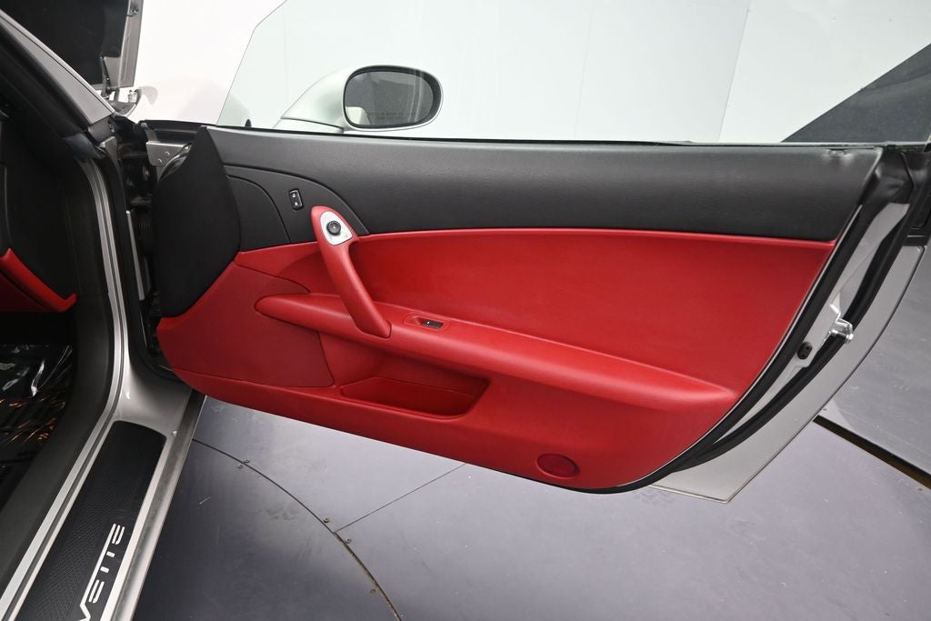 2005 Chevrolet Corvette Base