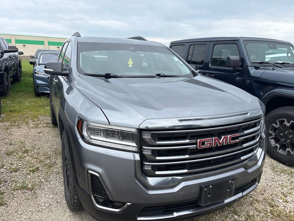 2022 GMC Acadia AT4