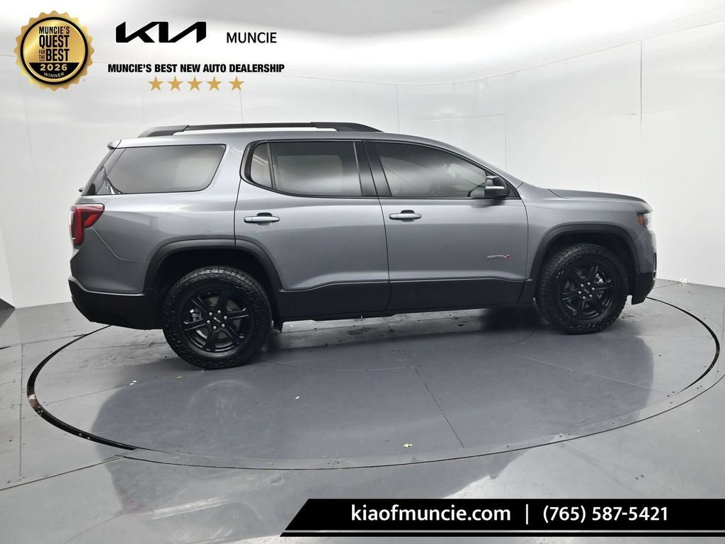 2022 GMC Acadia AT4