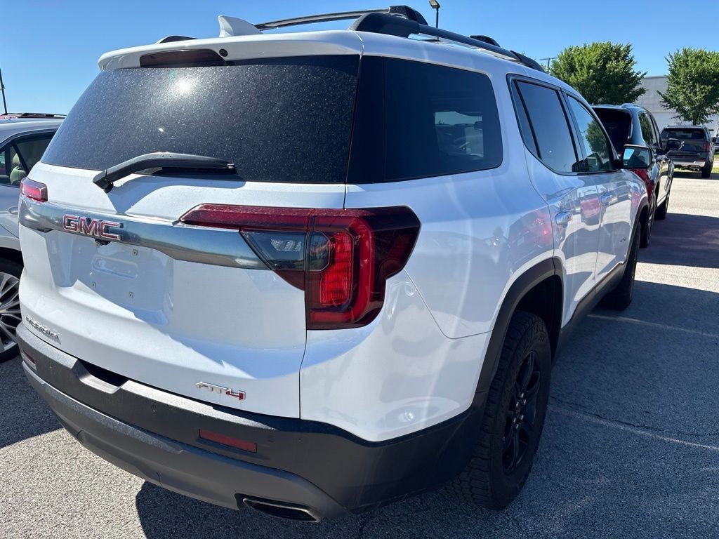 2021 GMC Acadia AT4