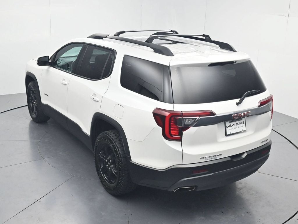 2021 GMC Acadia AT4