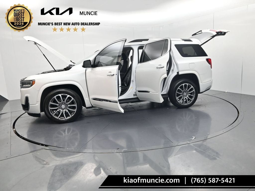 2023 GMC Acadia Denali
