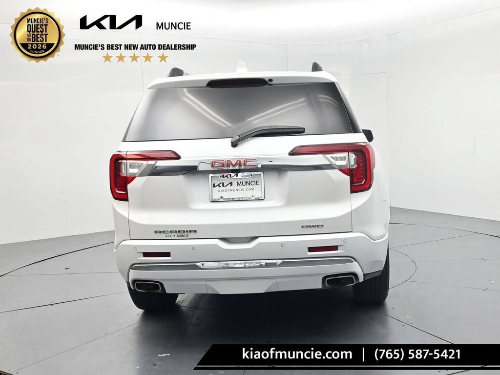 2023 GMC Acadia Denali