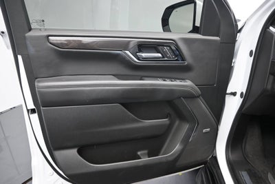 2025 GMC Yukon Elevation
