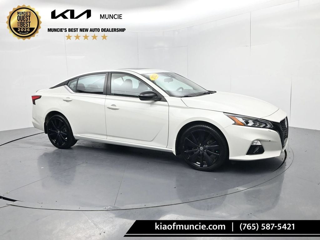 2022 Nissan Altima 2.5 SR