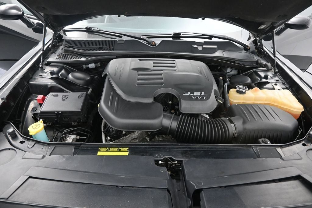 2016 Dodge Challenger SXT