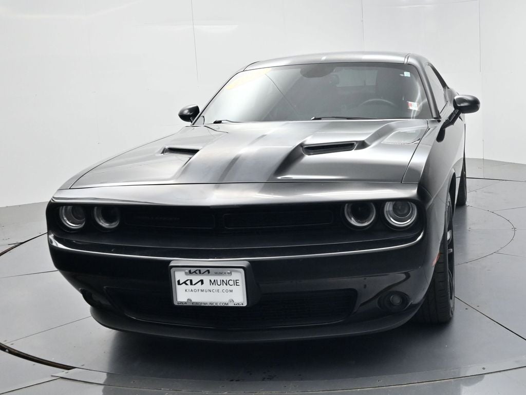 2016 Dodge Challenger SXT