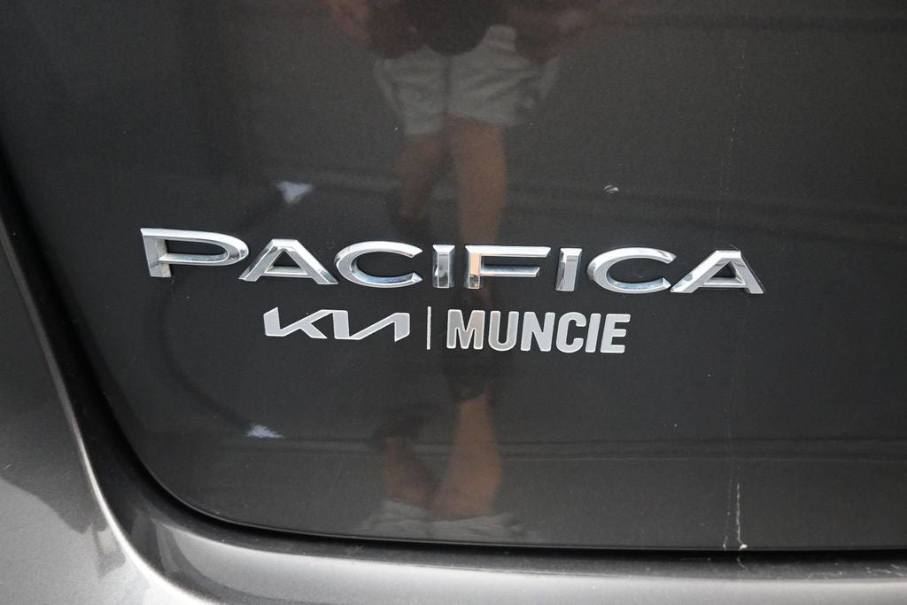 2017 Chrysler Pacifica Touring L