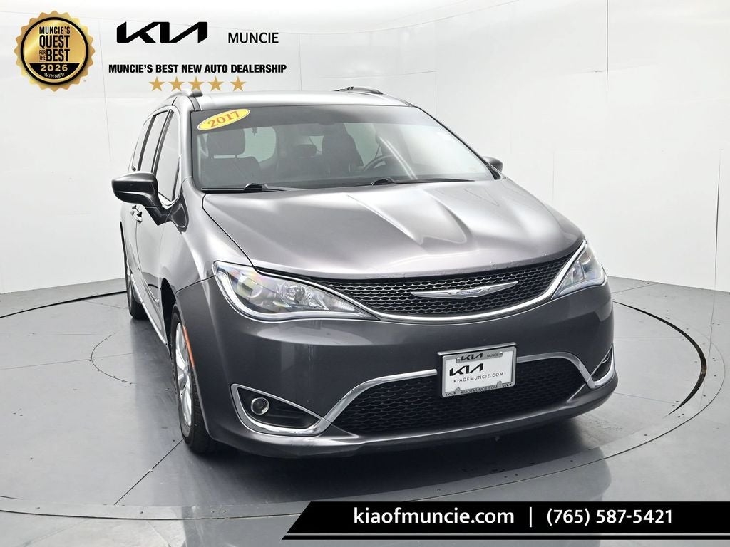 2017 Chrysler Pacifica Touring L