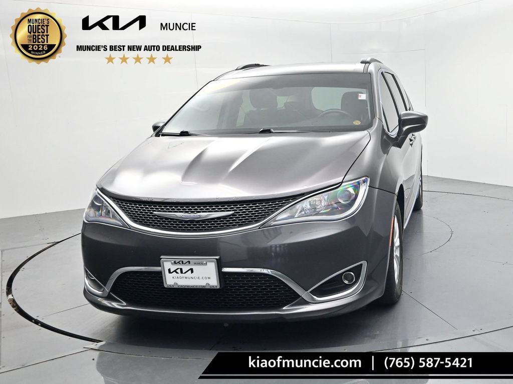 2017 Chrysler Pacifica Touring L