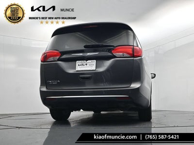 2017 Chrysler Pacifica Touring L