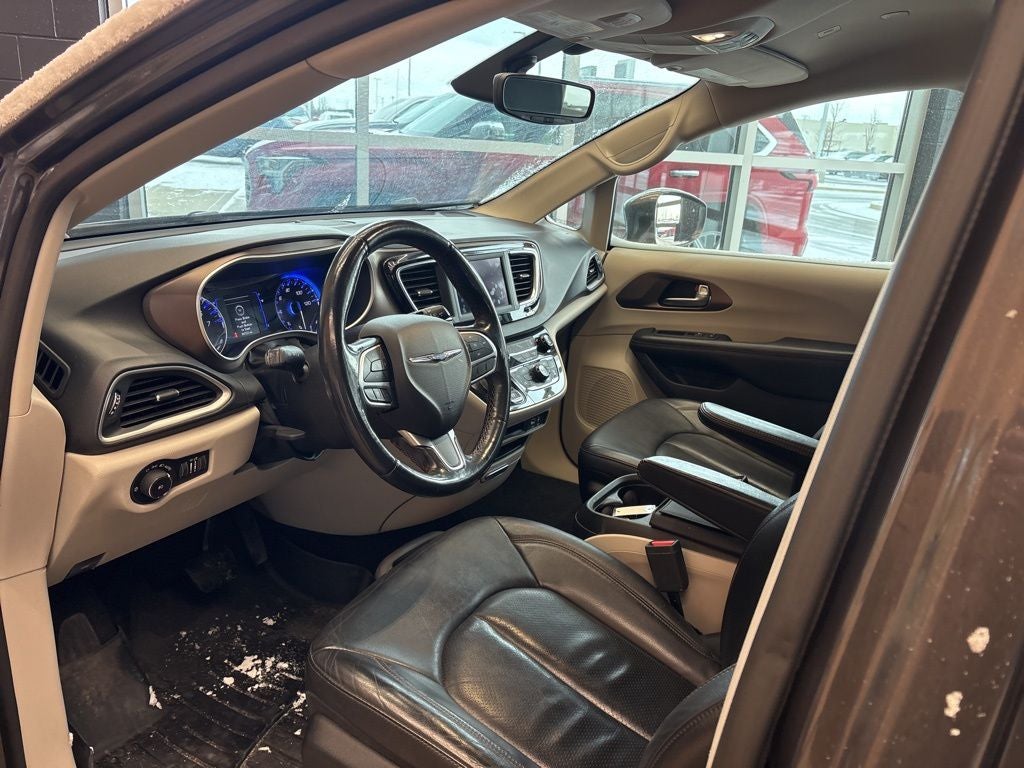 2019 Chrysler Pacifica Touring L