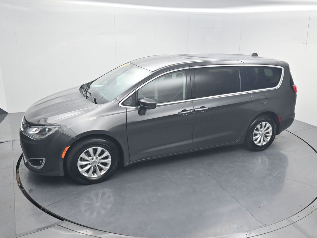2018 Chrysler Pacifica Touring Plus