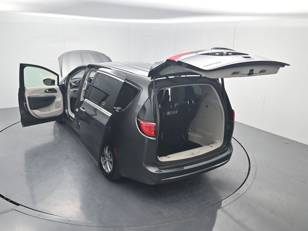 2018 Chrysler Pacifica Touring Plus